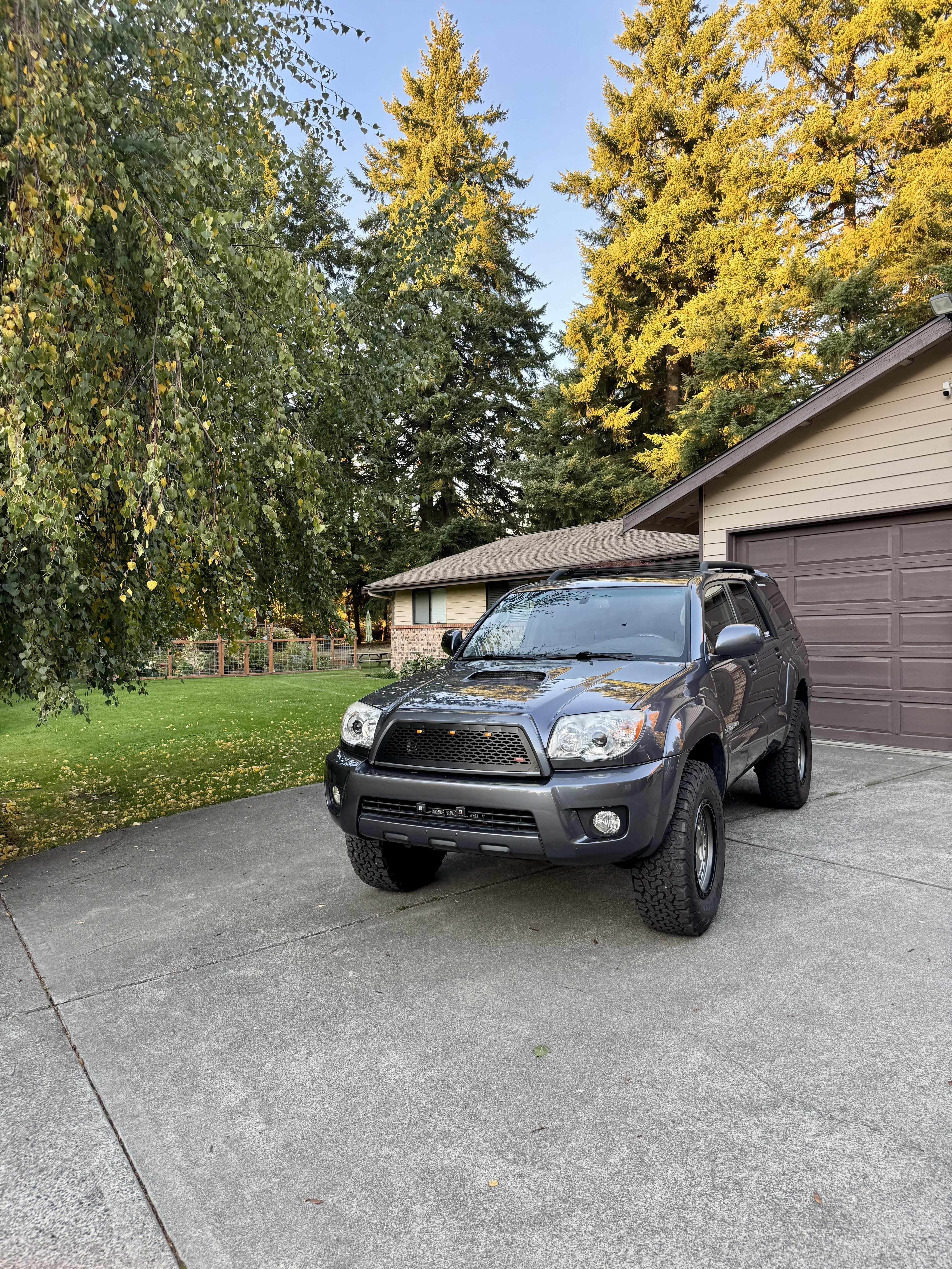 4th Gen 4Runner Adventure Grille (2006-2009)
